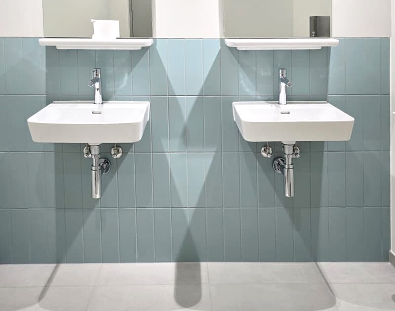 Modernes Waschbecken / Lavabo